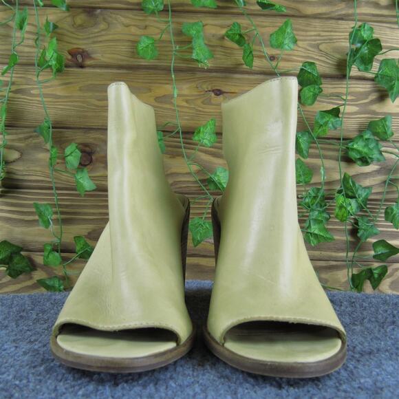 Steve Madden Women Terraa Peep Toe Beige Leather Pump 10 Medium Gently Used 2025 - Picture 2 of 9